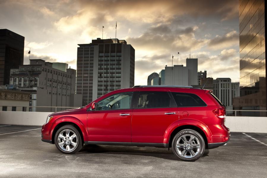  Dodge Journey 2011 года  (фото 42 из 69)